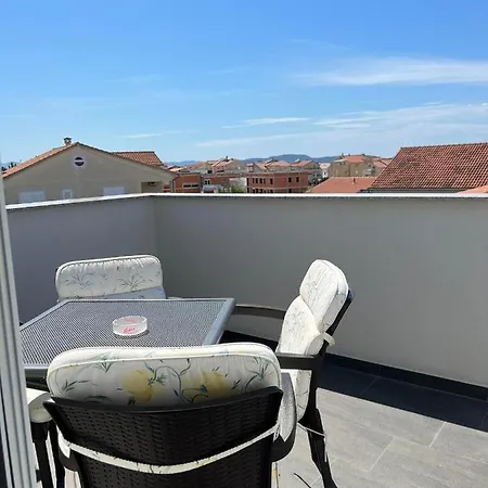 Pensjonat - Lovric 3*