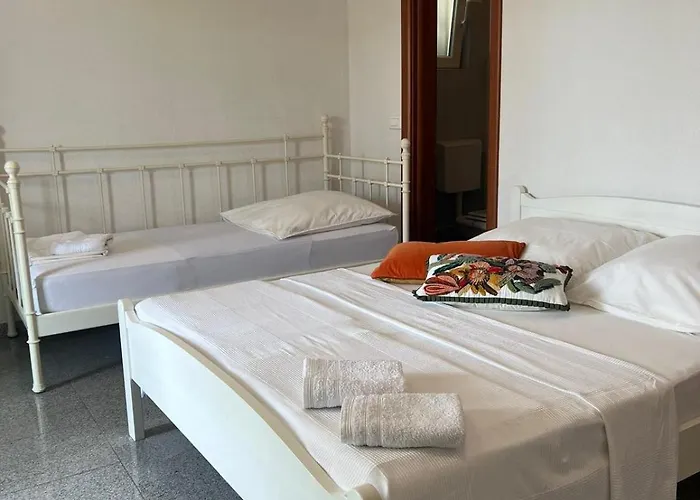 게스트하우스 - Lovric 3*